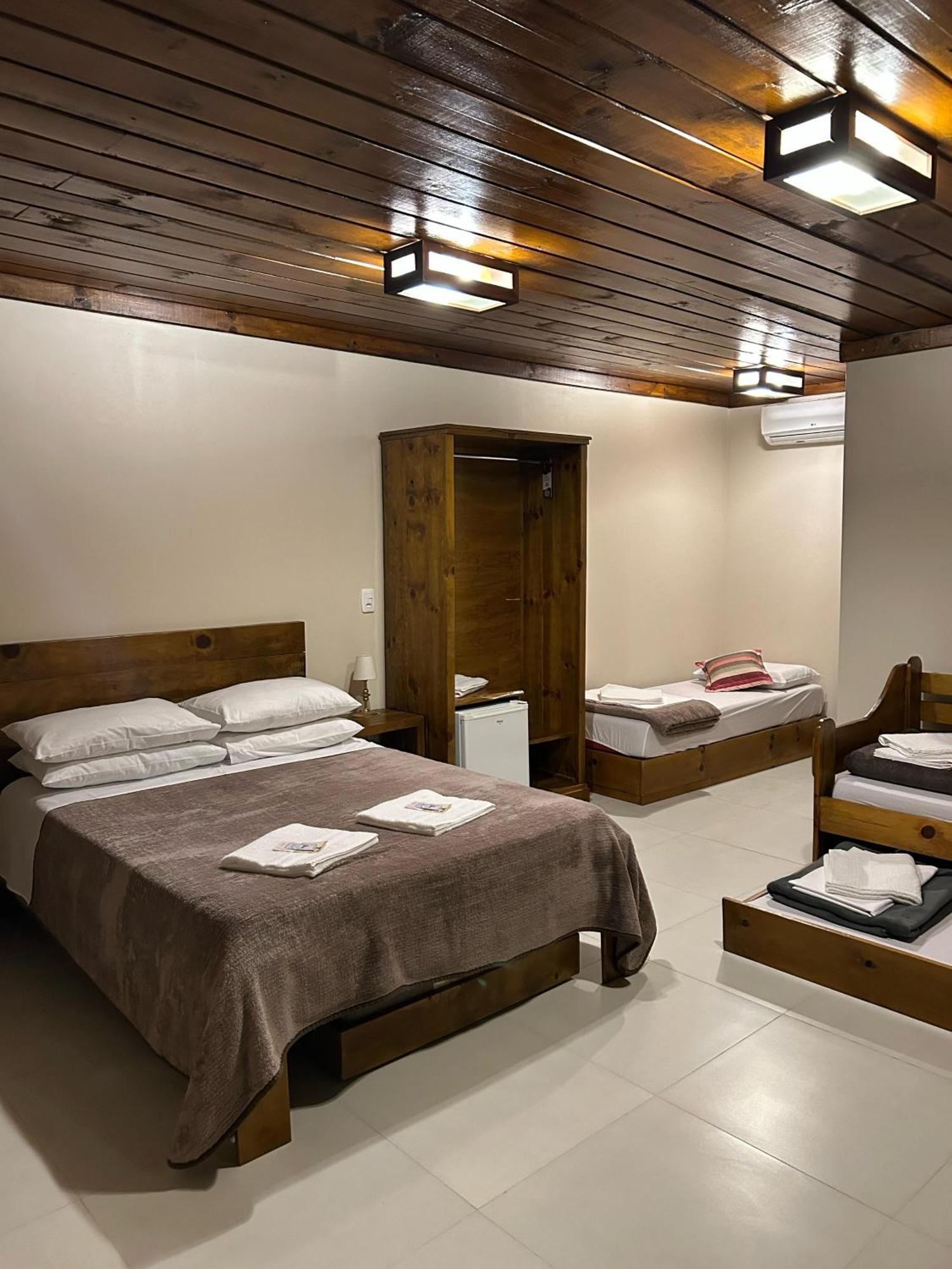 Family Room,1659953484:JPEG